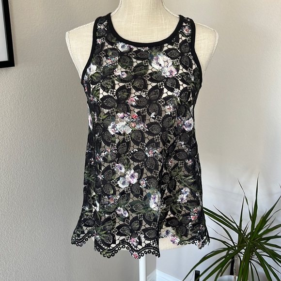 Anthropologie lace top - Picture 2 of 5